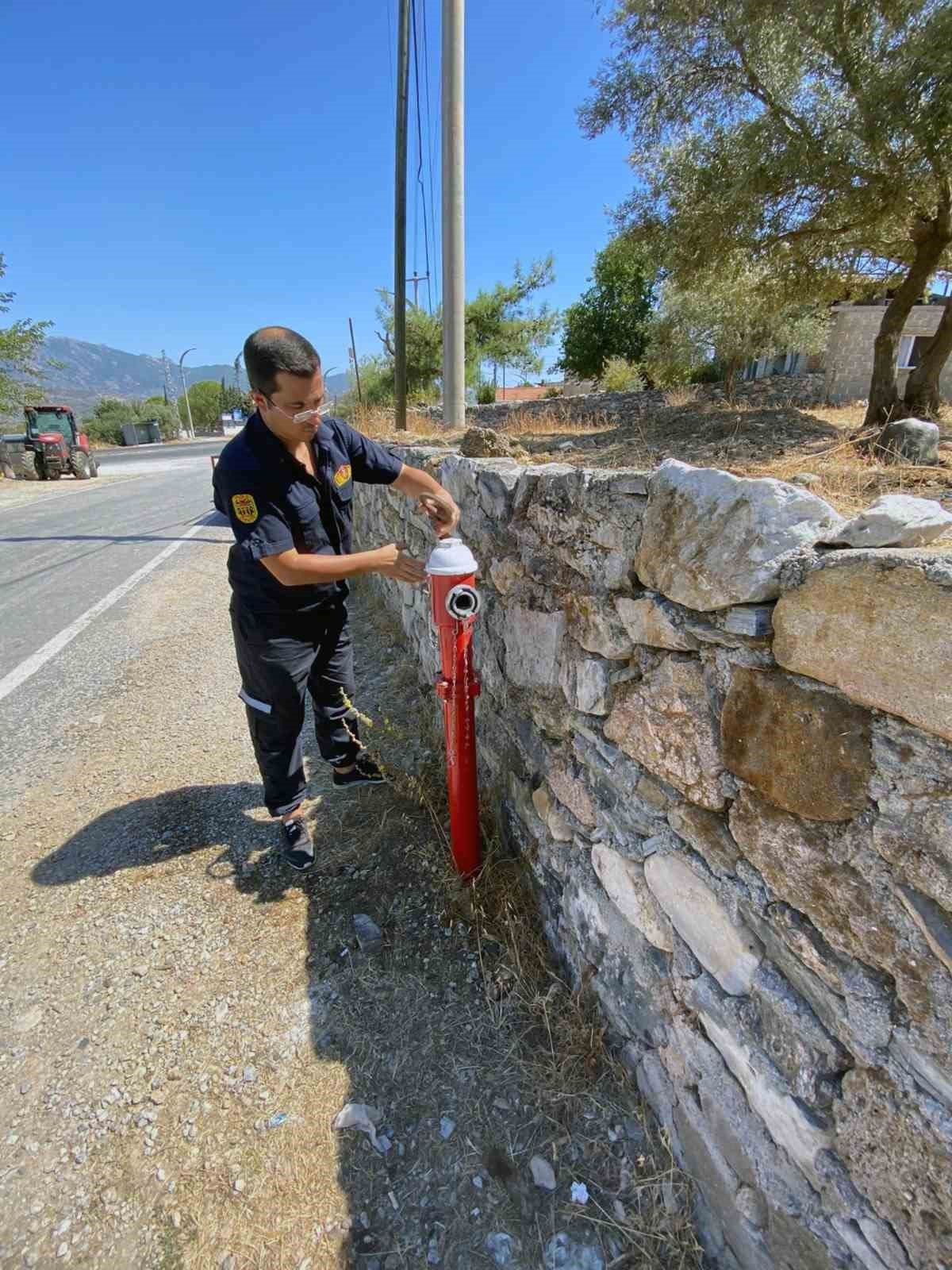Büyükşehir İtfaiyesi Bin 631 Hidrant kurulumu gerçekleştirdi