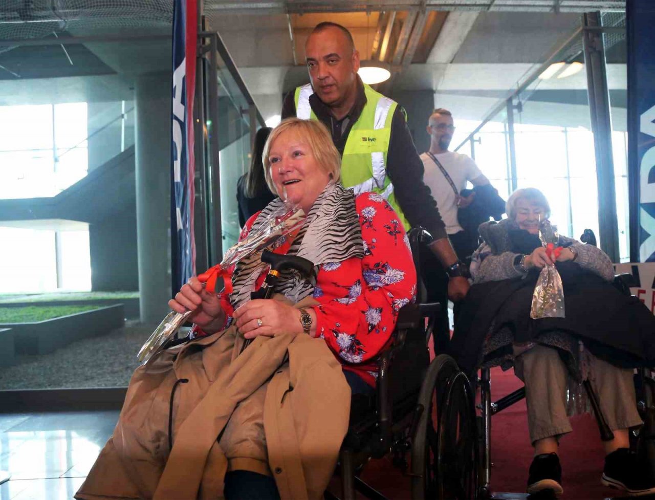 Muğla’ya 2023’ün ilk turist kafilesi geldi