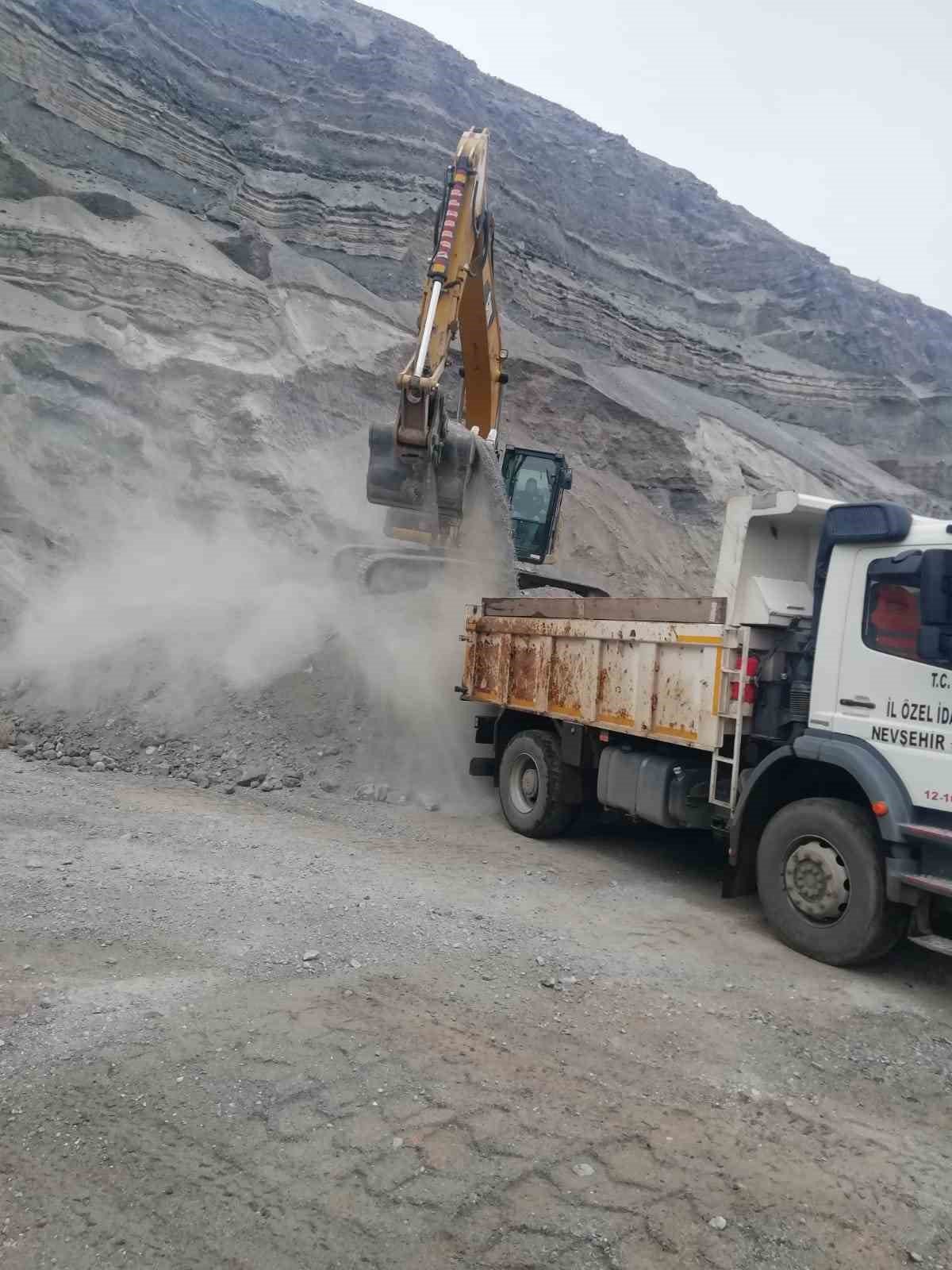 Nevşehir’de İl Özel İdare ekipleri sahada