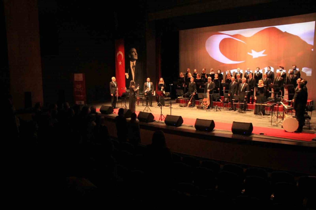 Samsun Devlet Klasik Türk Müziği Korosu’ndan özel gece