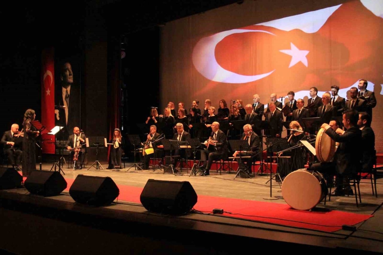 Samsun Devlet Klasik Türk Müziği Korosu’ndan özel gece