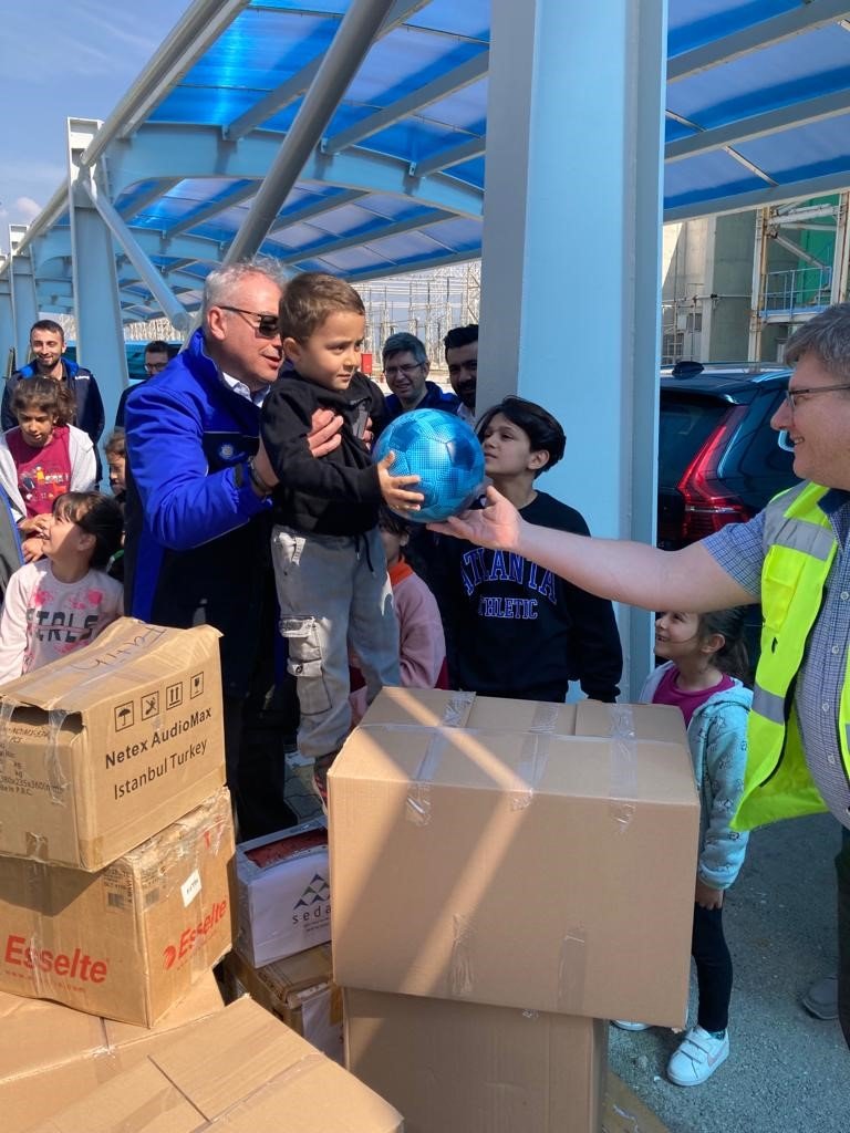 SEDAŞ deprem bölgesinde yaraları sarıyor