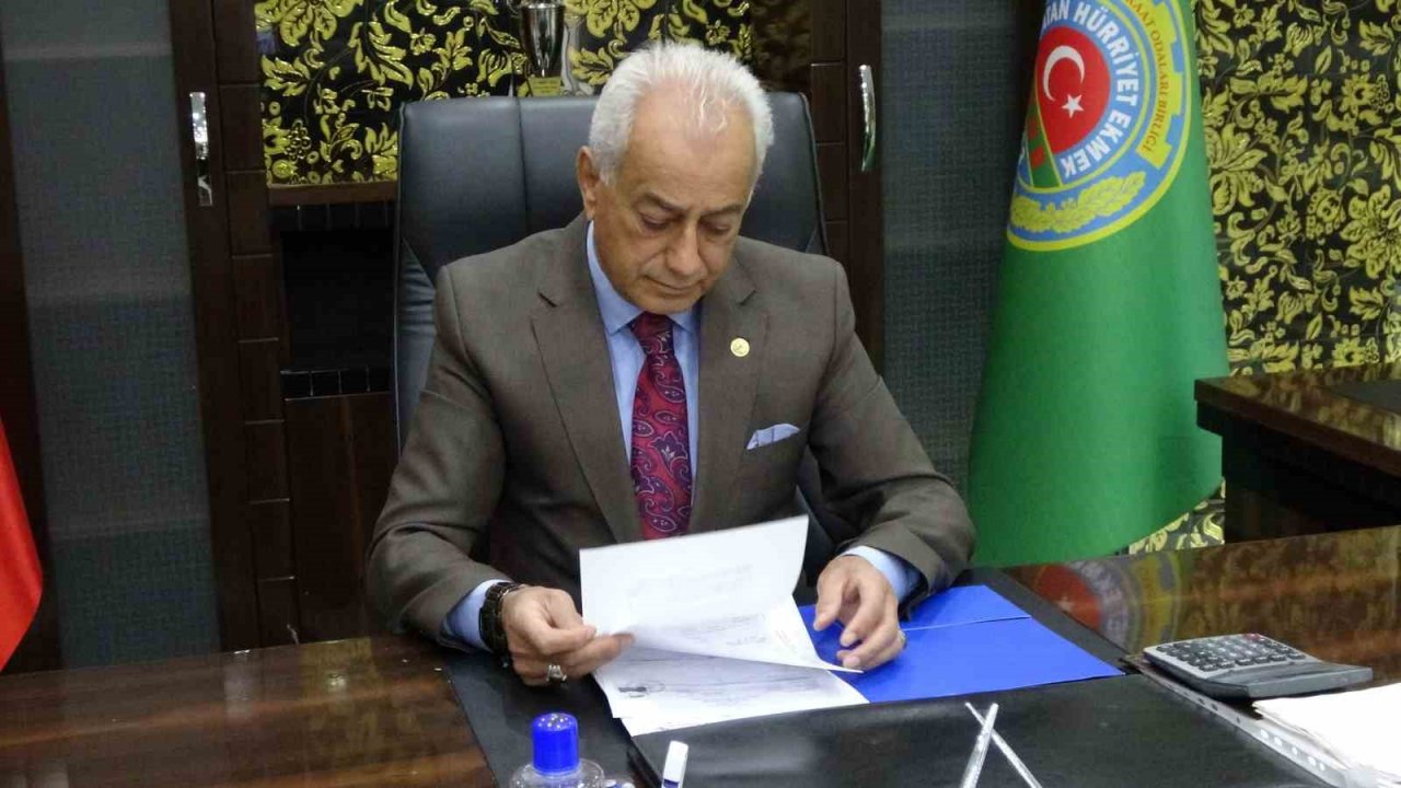 Uykuları kaçan çiftçinin yüzünü son günlerdeki yağışlar güldürdü