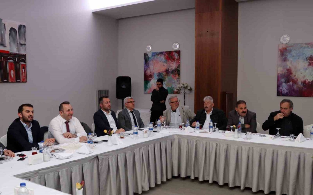 Yalova’da yeni minibüs güzergahları için toplantı