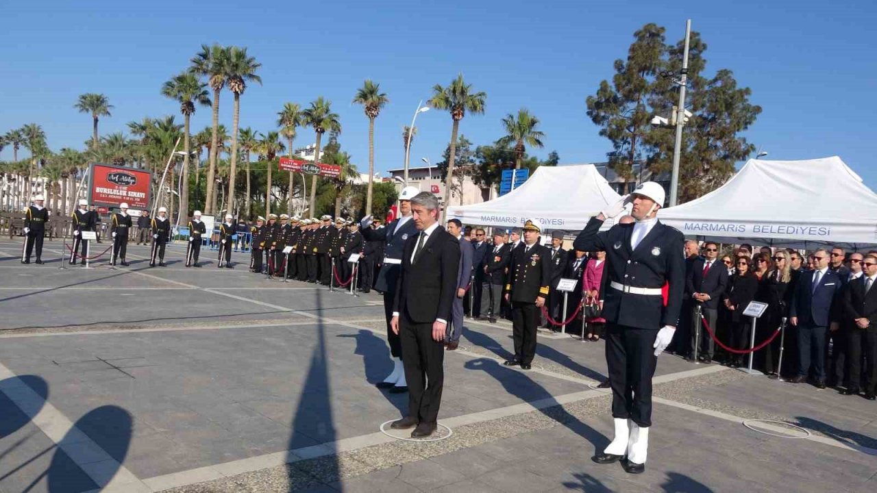 18 Mart Şehitler Günü programı Marmaris’te çelenk sunma töreni ile başladı