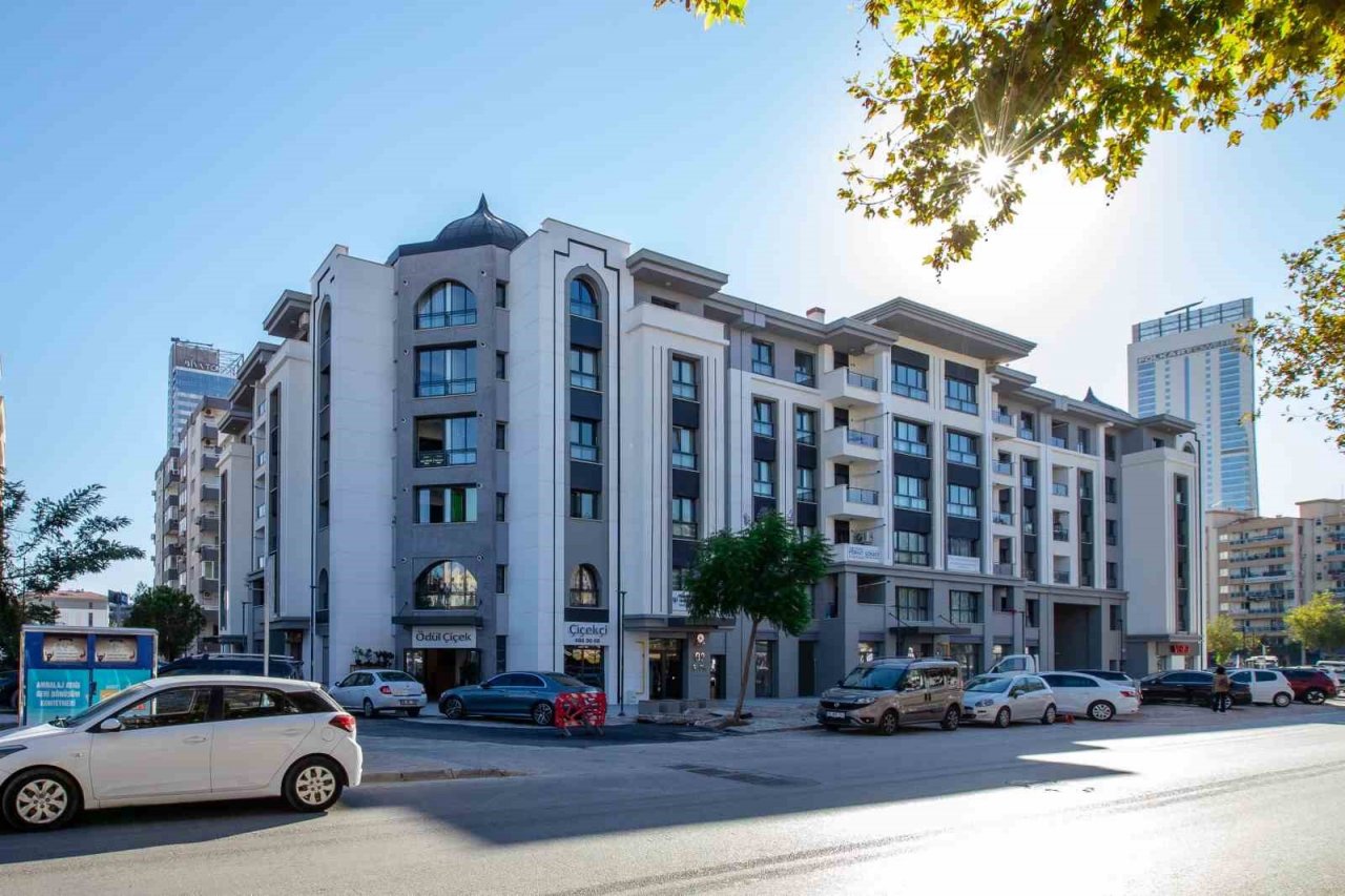 İzmir’de deprem sonrası inşa edilen 4 bin 602 adet konutun yapımı tamamlandı