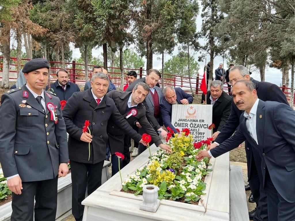 Çanakkale şehitleri Dilovası’nda dualarla anıldı