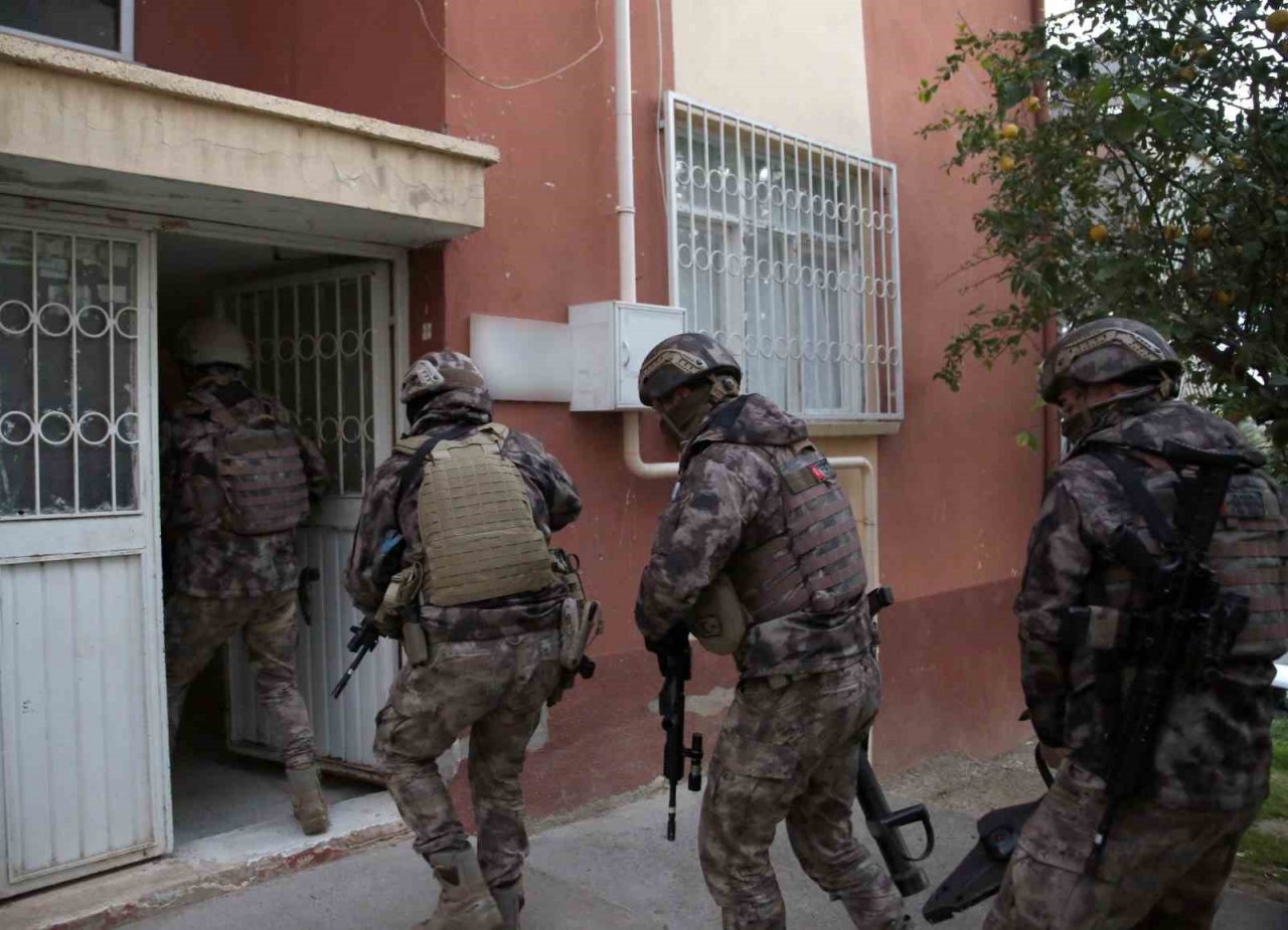 Erzincan’ın da aralarında bulunduğu 5 ilde ihaleye fesat karıştıran şebeke çökertildi