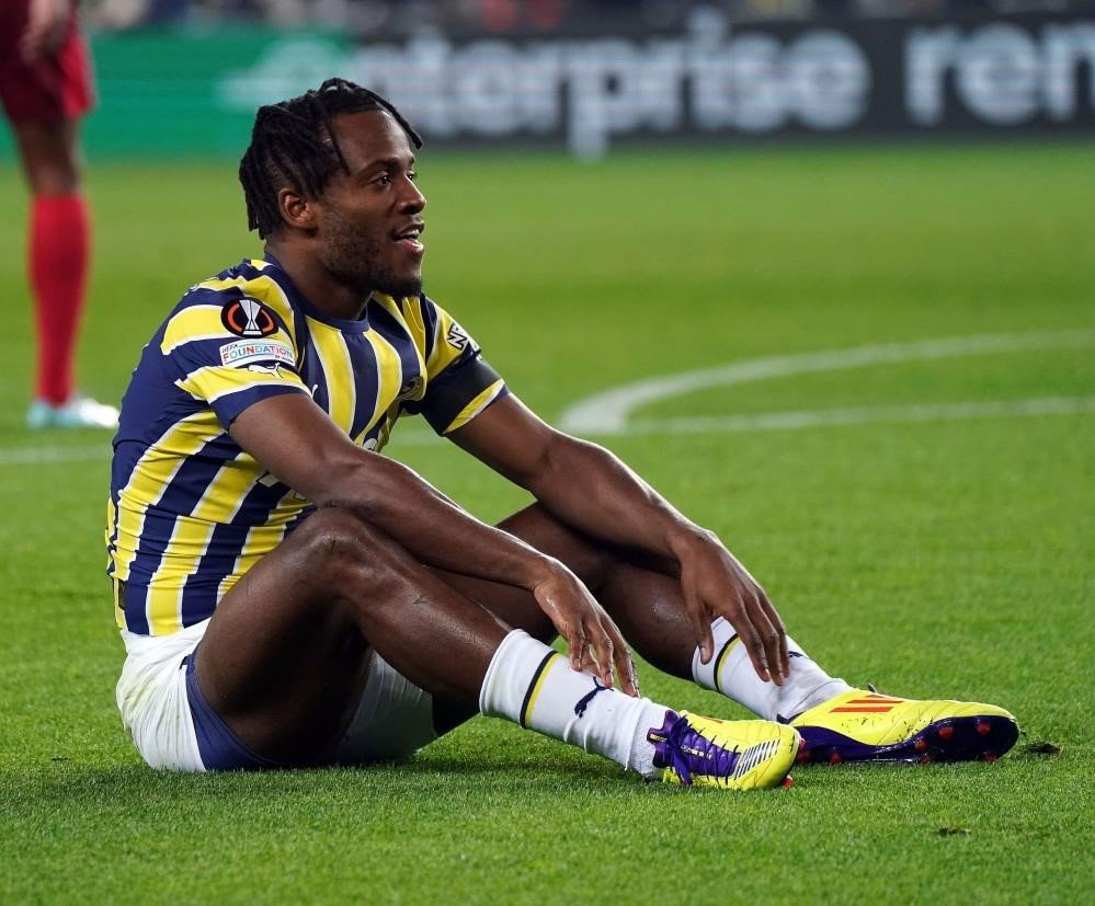 Fenerbahçe’de Batshuayi’nin sağlık durumu açıklaması