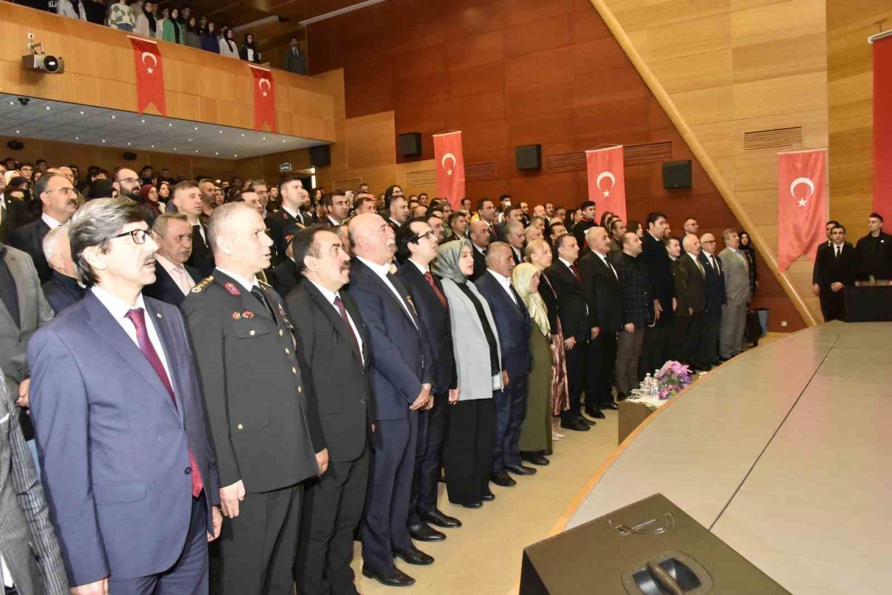 Gümüşhane’de 18 Mart Şehitler Günü ve Çanakkale Zaferi kutlandı