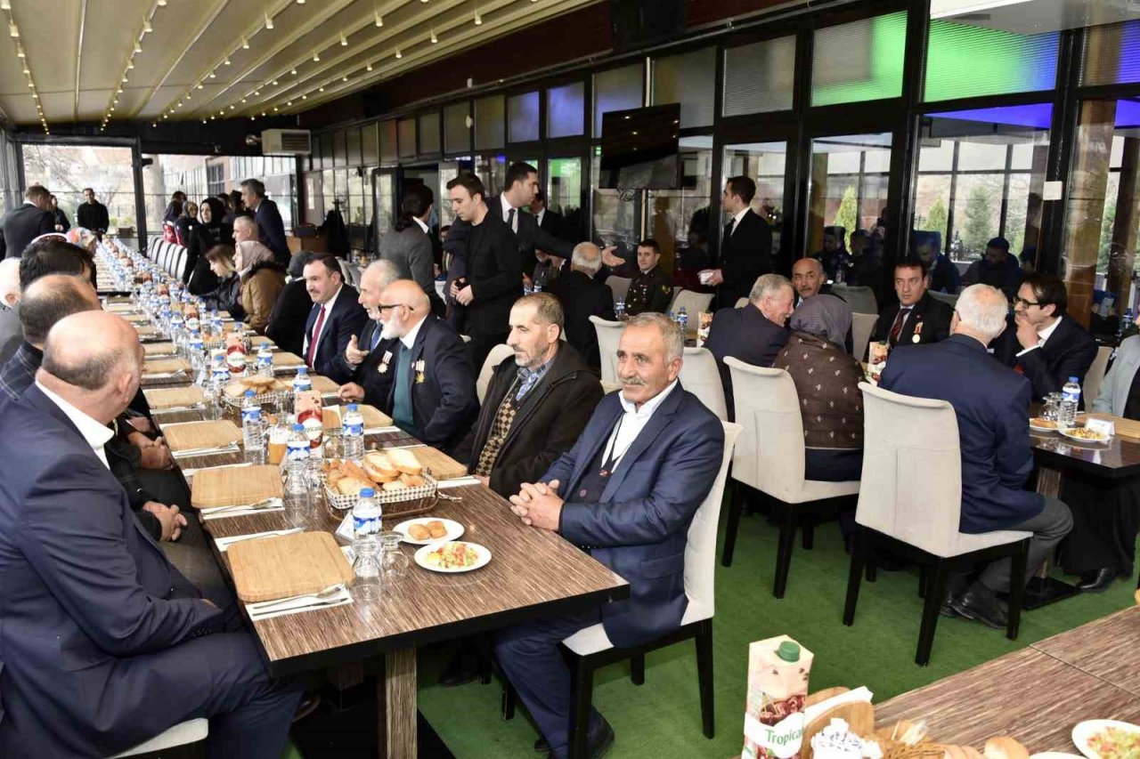 Gümüşhane’de 18 Mart Şehitler Günü ve Çanakkale Zaferi kutlandı