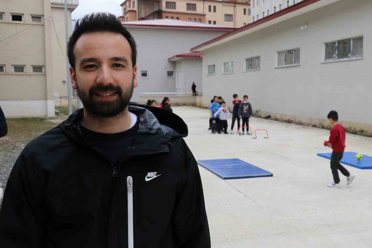 Depremzede çocuklar depremin etkilerini sporla atıyorlar