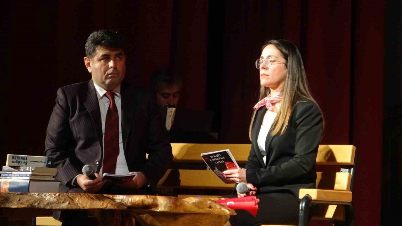 Ölüdeniz Ortaokulu öğrencileri ’Kınalı Kuzuları’ sahneledi