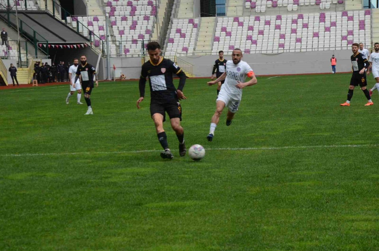 TFF 3. Lig: 52 Orduspor : 4 - Nevşehir Belediyespor: 0