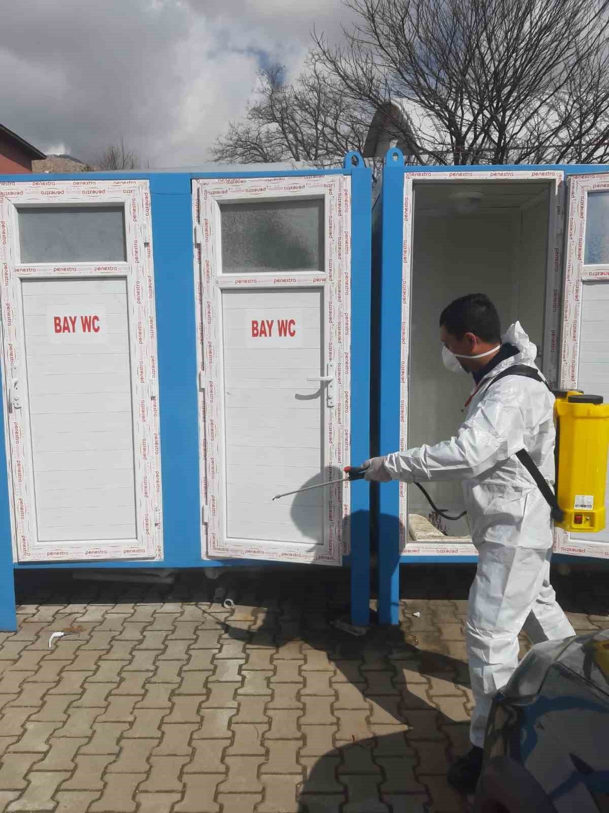 Merkezefendi Belediyesi tüm imkanlarıyla afetzedelerin yanında