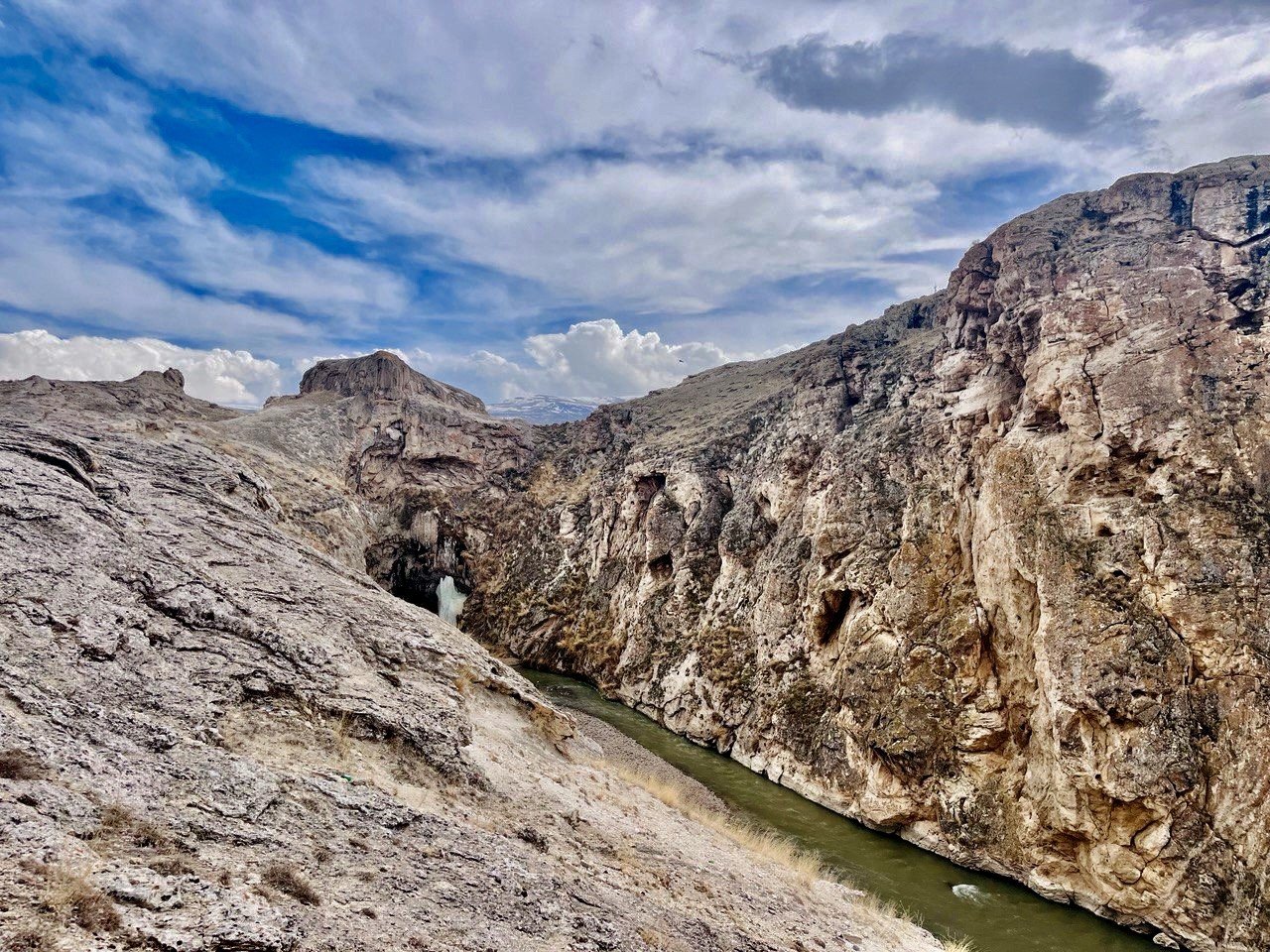 Ağrı’da Kudret Köprüsü manzarasıyla hayran bırakıyor
