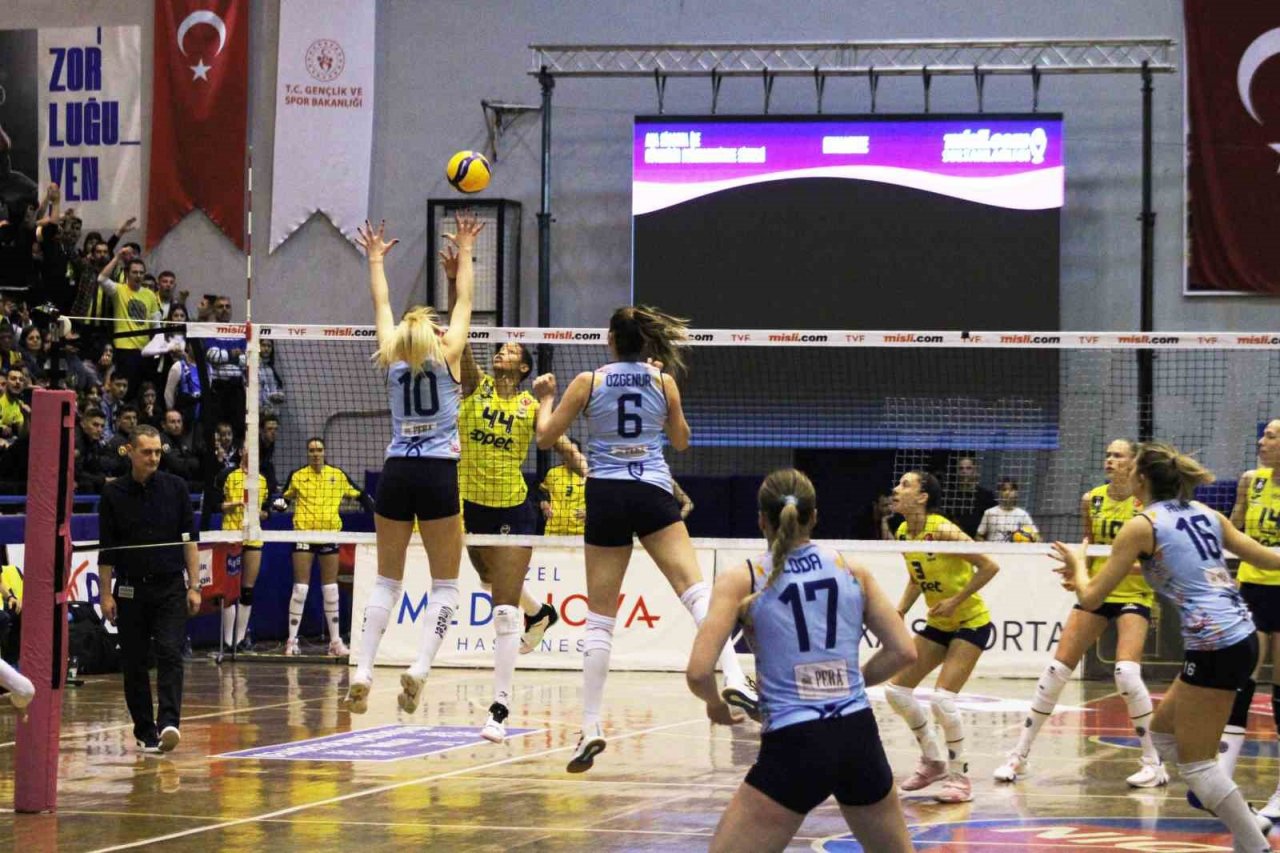 Sultanlar Ligi: Aydın Büyükşehir Belediyespor: 0 - Fenerbahçe Opet: 3