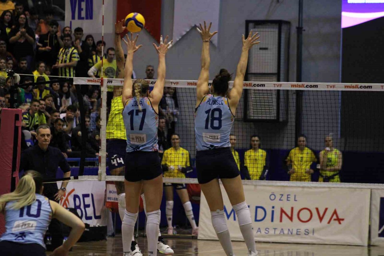 Sultanlar Ligi: Aydın Büyükşehir Belediyespor: 0 - Fenerbahçe Opet: 3