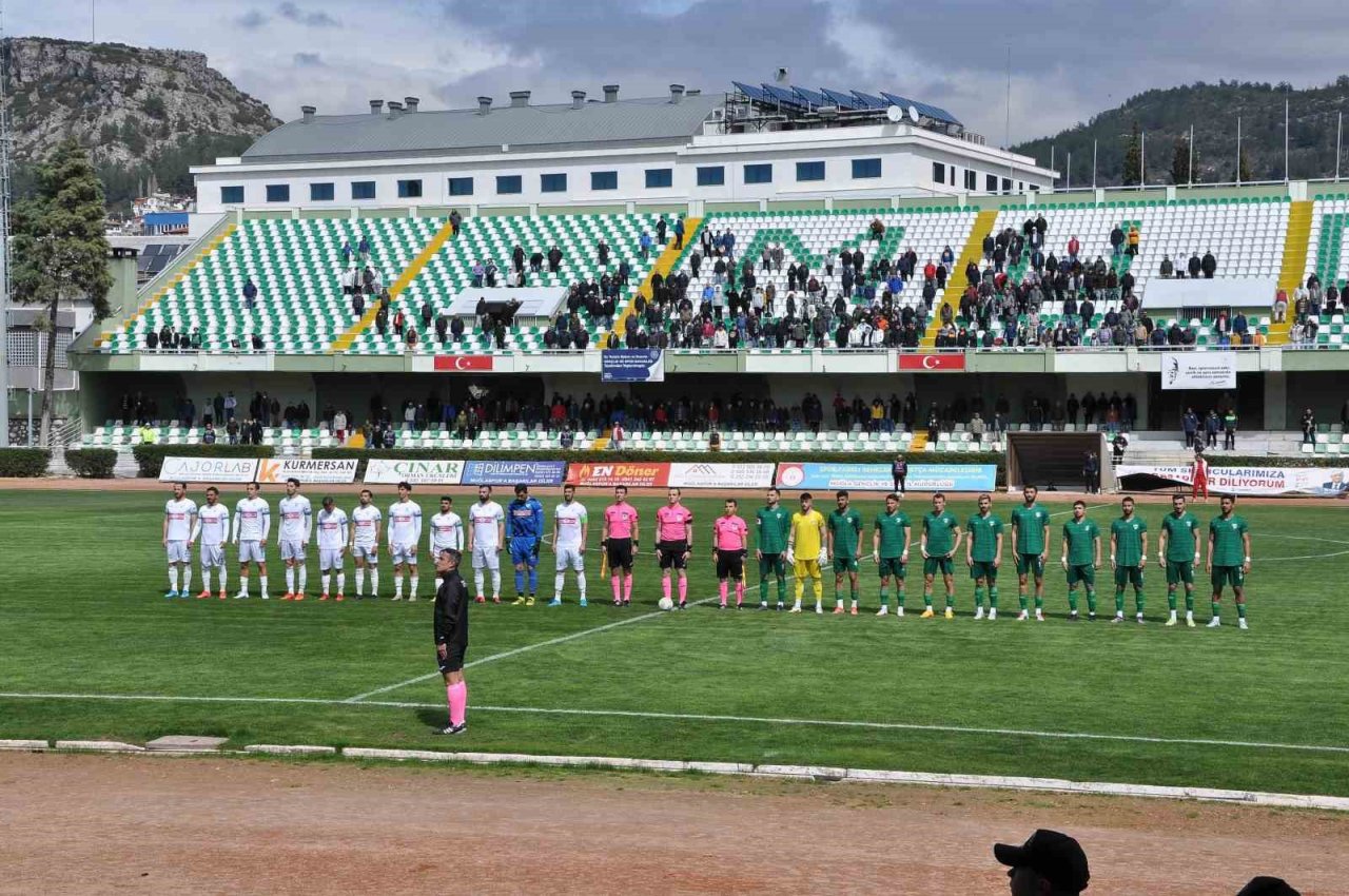 Ermaş Muğlaspor kendi sahasında berabere kaldı