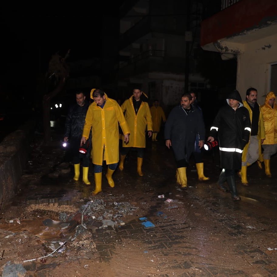 Haliliye’de sel nöbeti tuttular