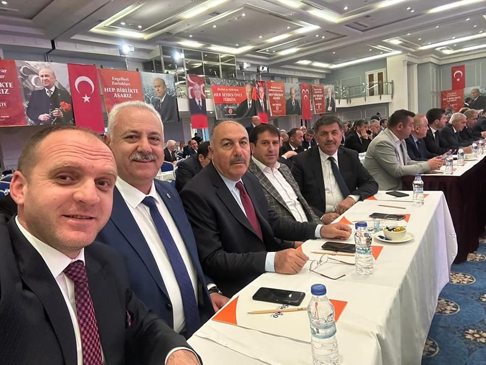 MHP’nin Erzincan belediye başkanları Antalya’da toplandı