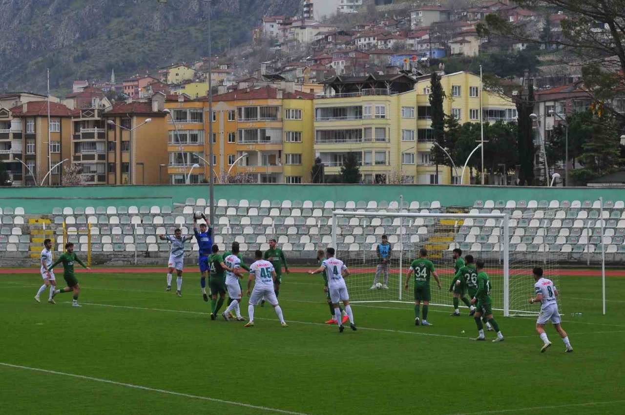 TFF 3. Lig: Amasyaspor: 2 - Şile Yıldızspor: 0