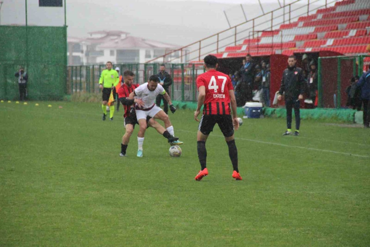 TFF 3. Lig: 23 Elazığ FK: 2 - Turgutluspor: 0