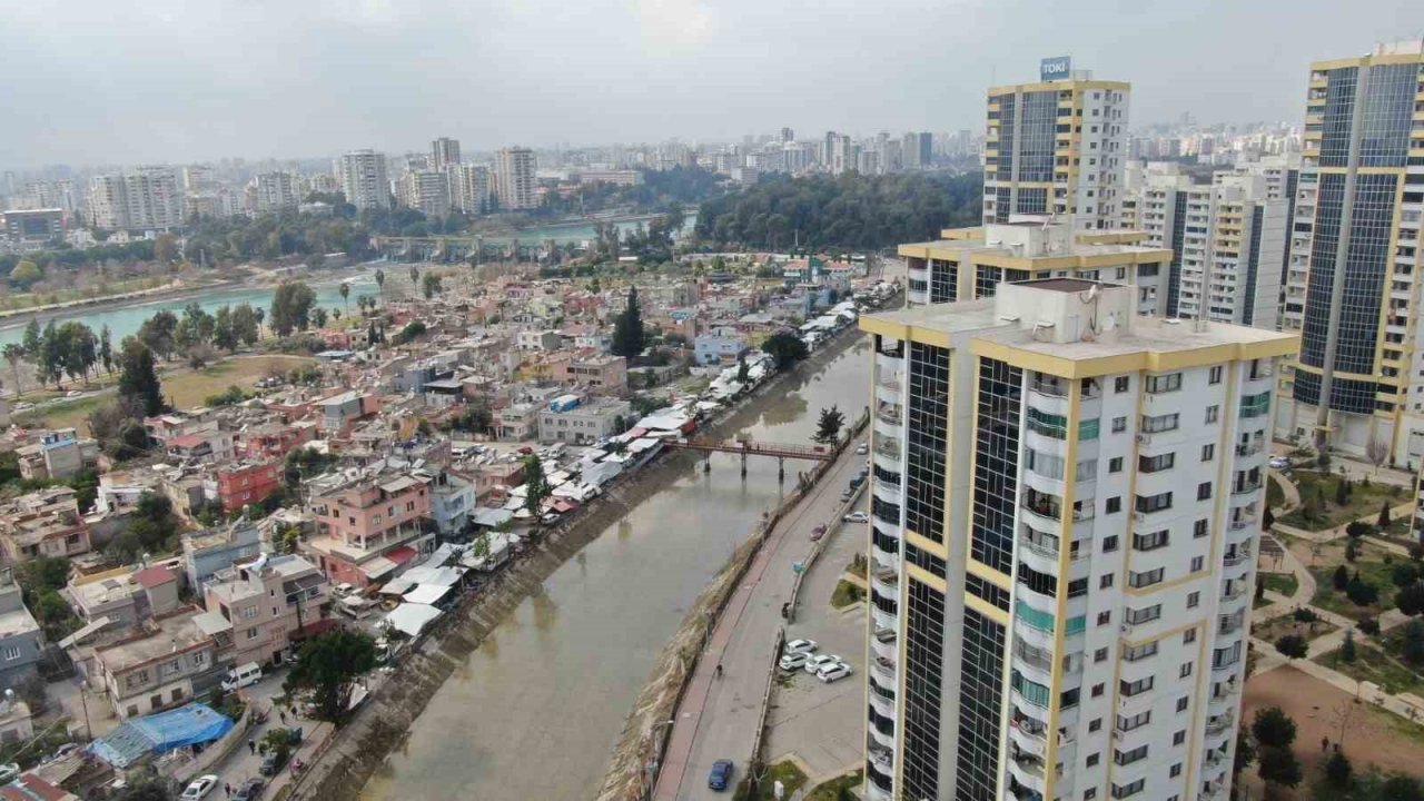 Kentsel dönüşümle yapılan apartmanlarda hasar oluşmadı