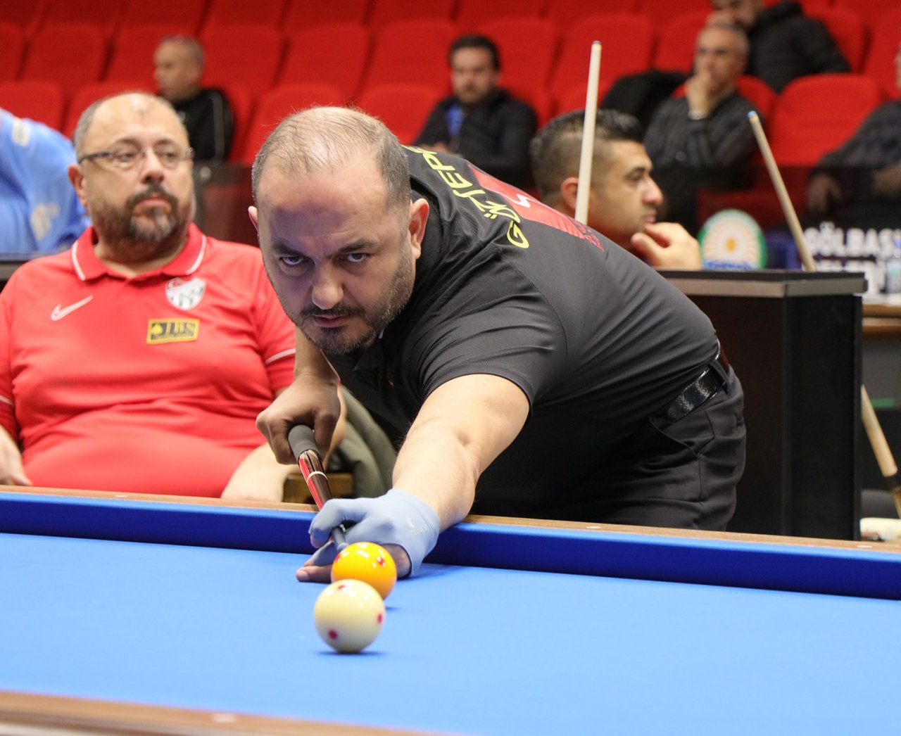 Göztepe’nin bilardo takımı Türkiye ikincisi oldu