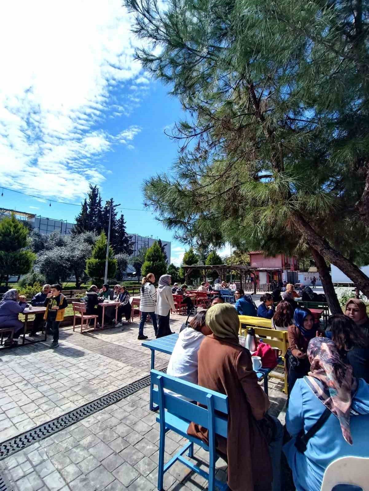 Kepez’den depremzedelere yardım etkinliği