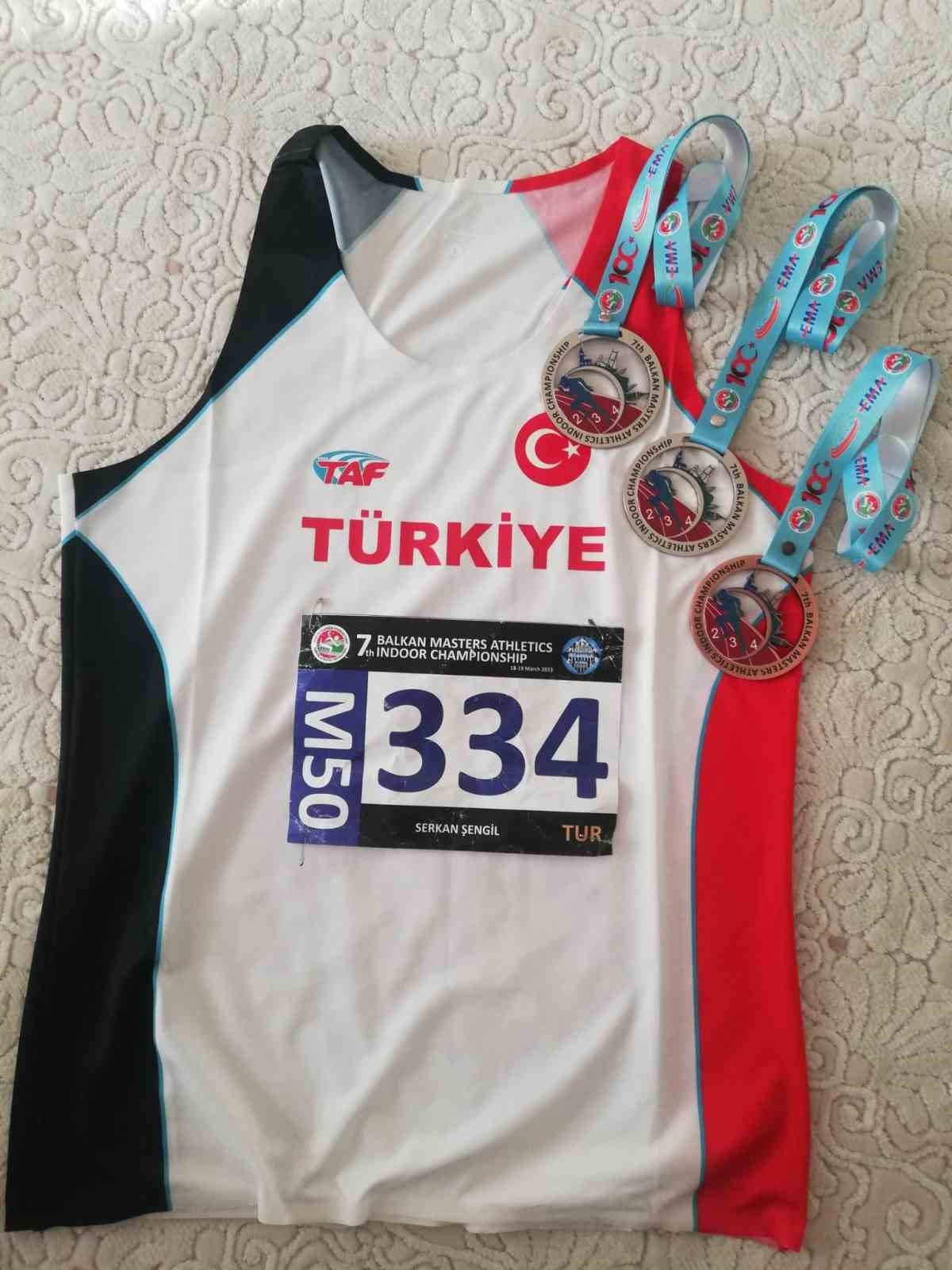 Aydınlı atlet, Balkan Şampiyonası’ndan madalyalarla döndü