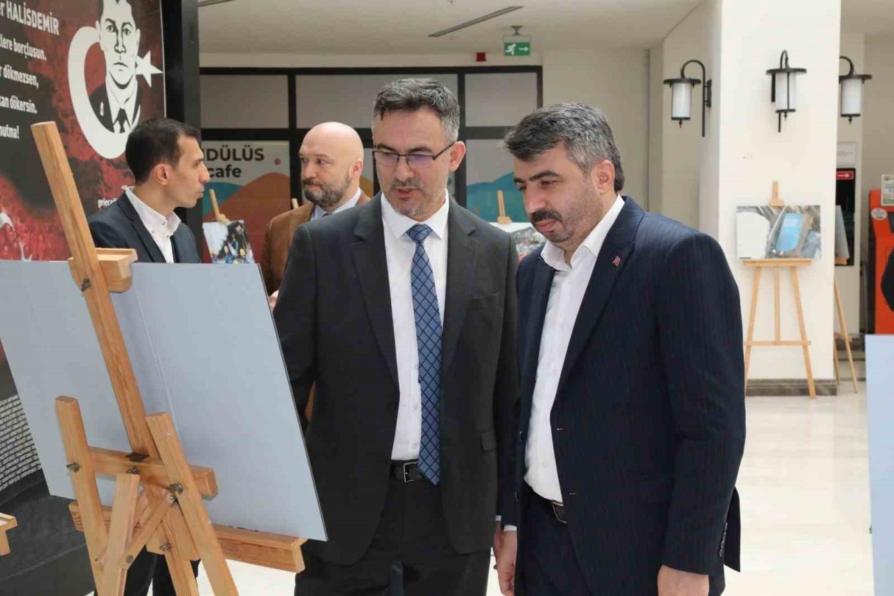 BTÜ Öğretim Görevlisinden deprem fotoğraf sergisi