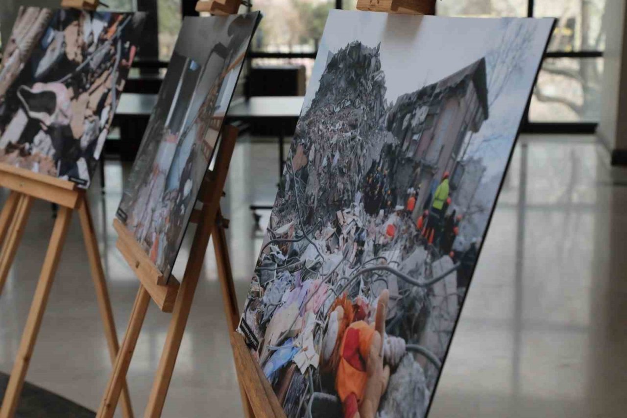 BTÜ Öğretim Görevlisinden deprem fotoğraf sergisi