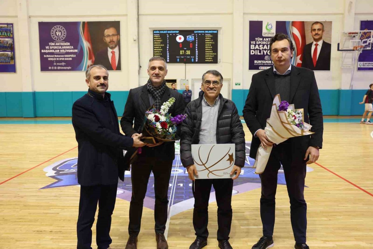 Çayırova’da dostluk kazandı