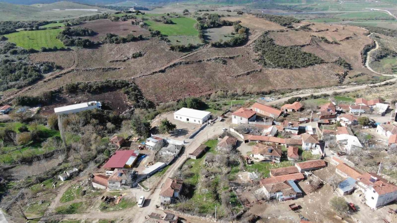 Karesi’nin köy konakları hizmete girecek