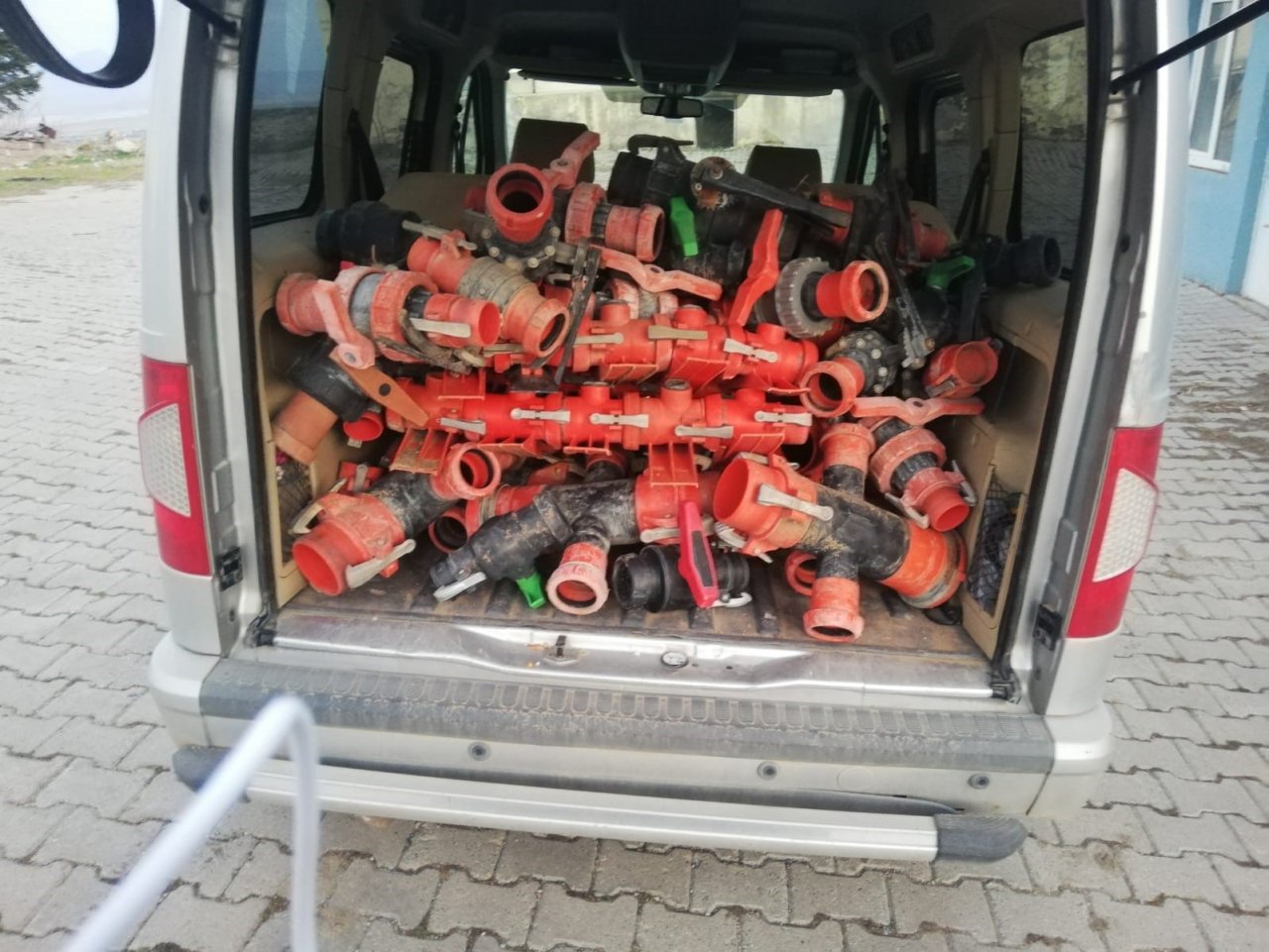 Kayseri’de çalınan malzemeler Nevşehir’de bulundu