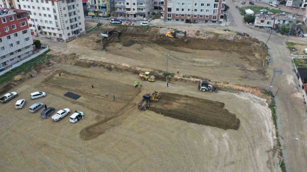 Kocaeli Büyükşehir, Hatay esnafına 7 noktada prefabrik çarşı kuruyor