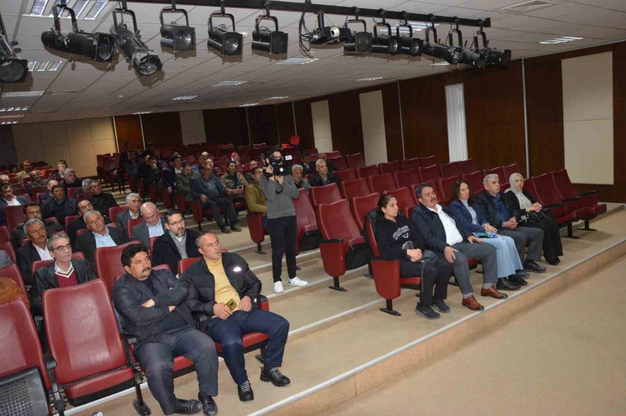 Seçmen listeleri askıya çıktı