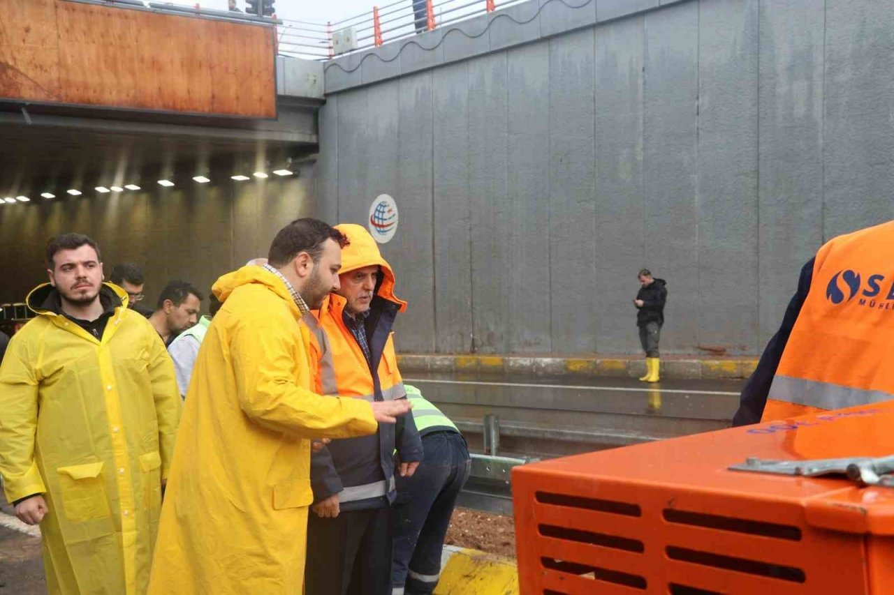 Şanlıurfa’da 5 kişinin öldüğü kavşakta bakım ve onarım çalışmaları tamamlandı