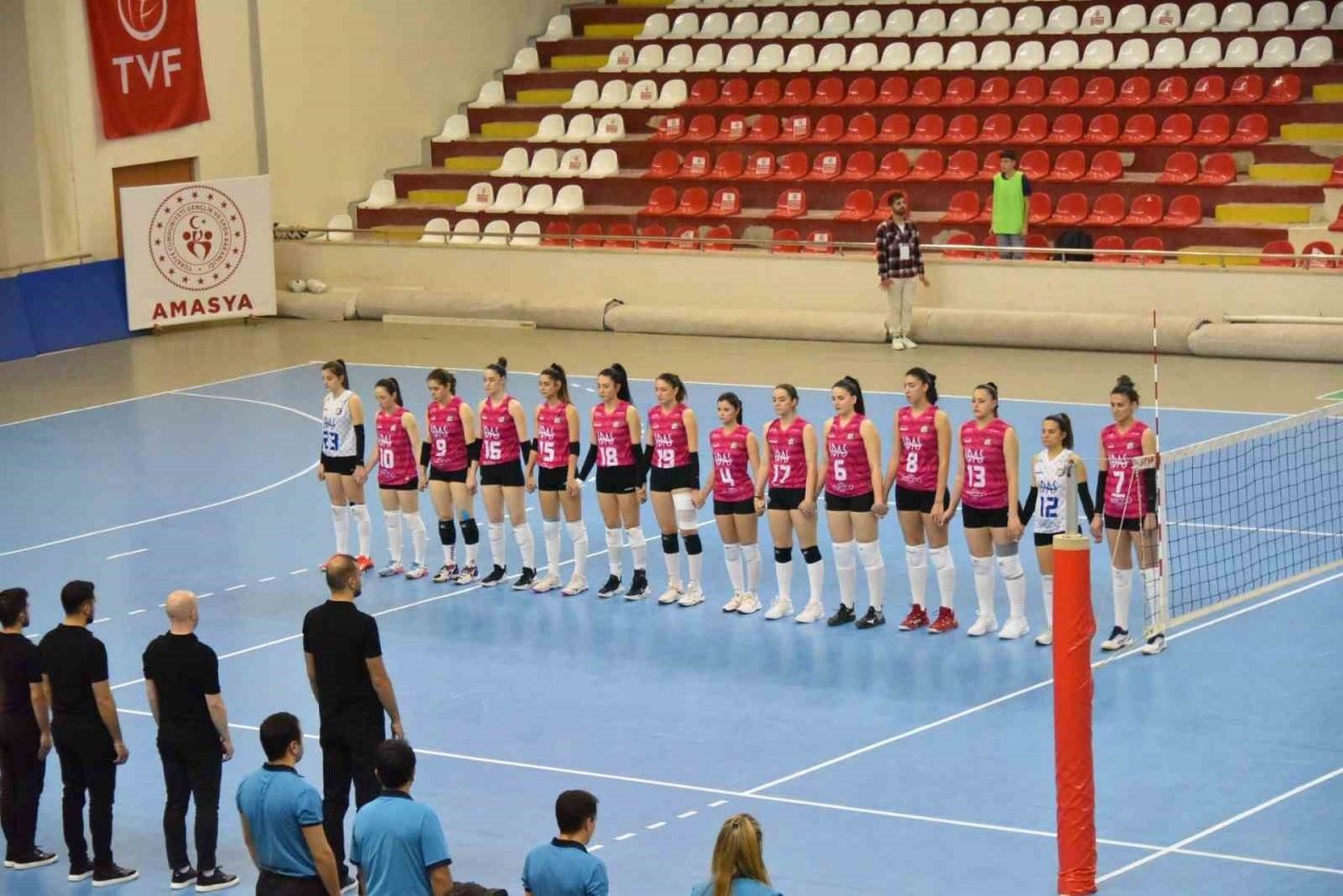 Yarı Finalde Bozüyük Belediyesi Eğitim Spor Mehmet Erdem Marmara Akademi’yi 3-2 yendi