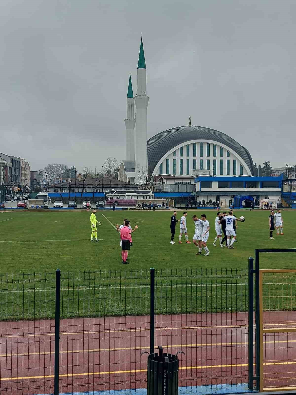 1969 Bilecik Spor Kulübü Hendek deplasmanında farklı kaybetti