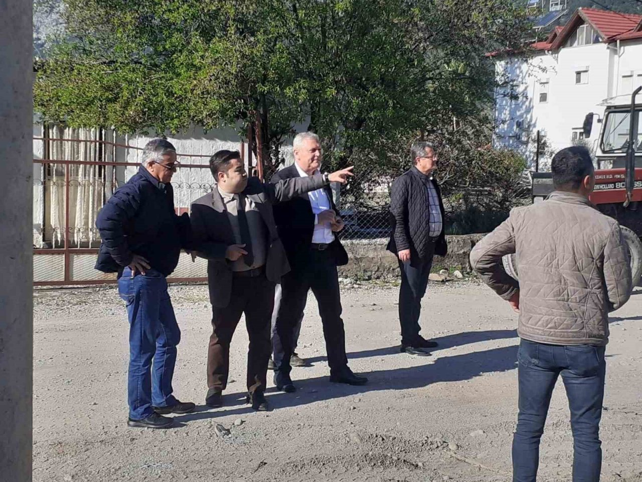 Kuzdere’de alt ve üst yapı çalışmaları