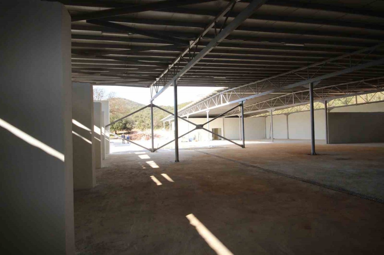 Kaş’ta Sıfır Atık tesisinin yapımında sona gelindi