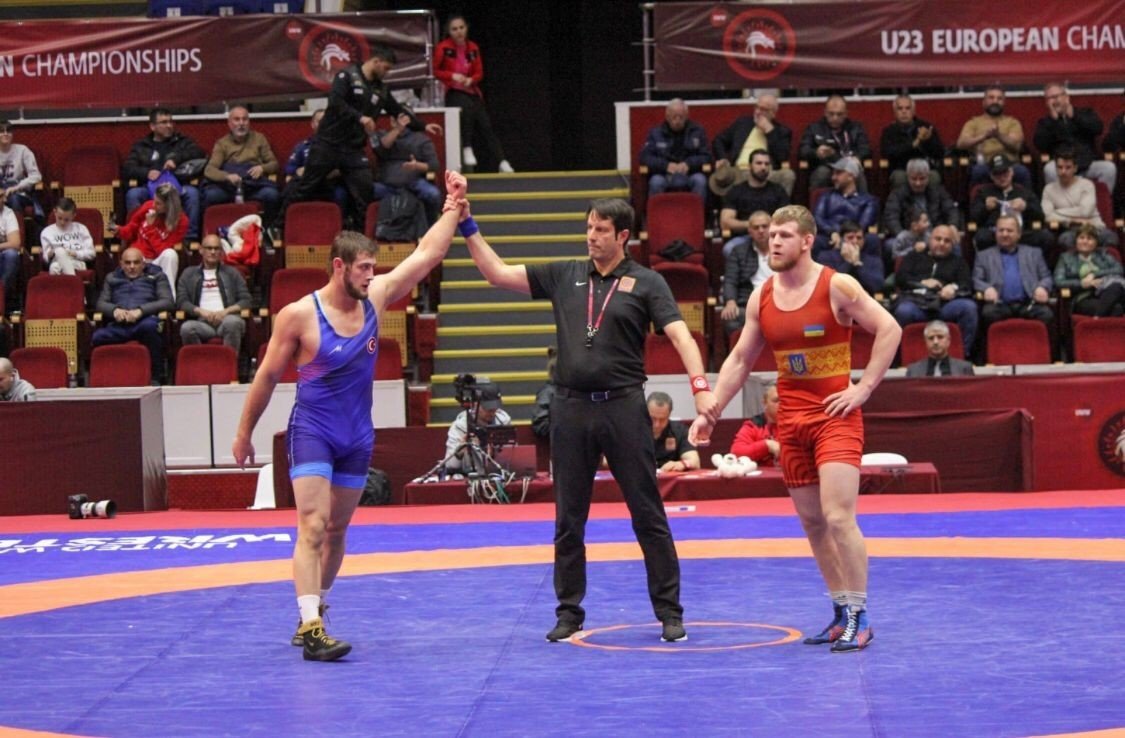 BARÜ’lü milli sporcu Muhammed Gimri gümüş madalya kazandı