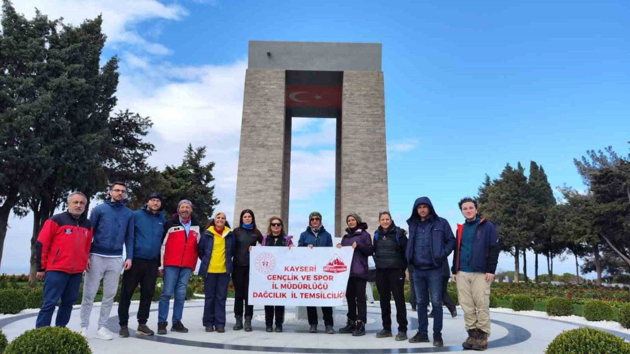 Kayserili Dağcılar Çanakkale Şehitlerini andı