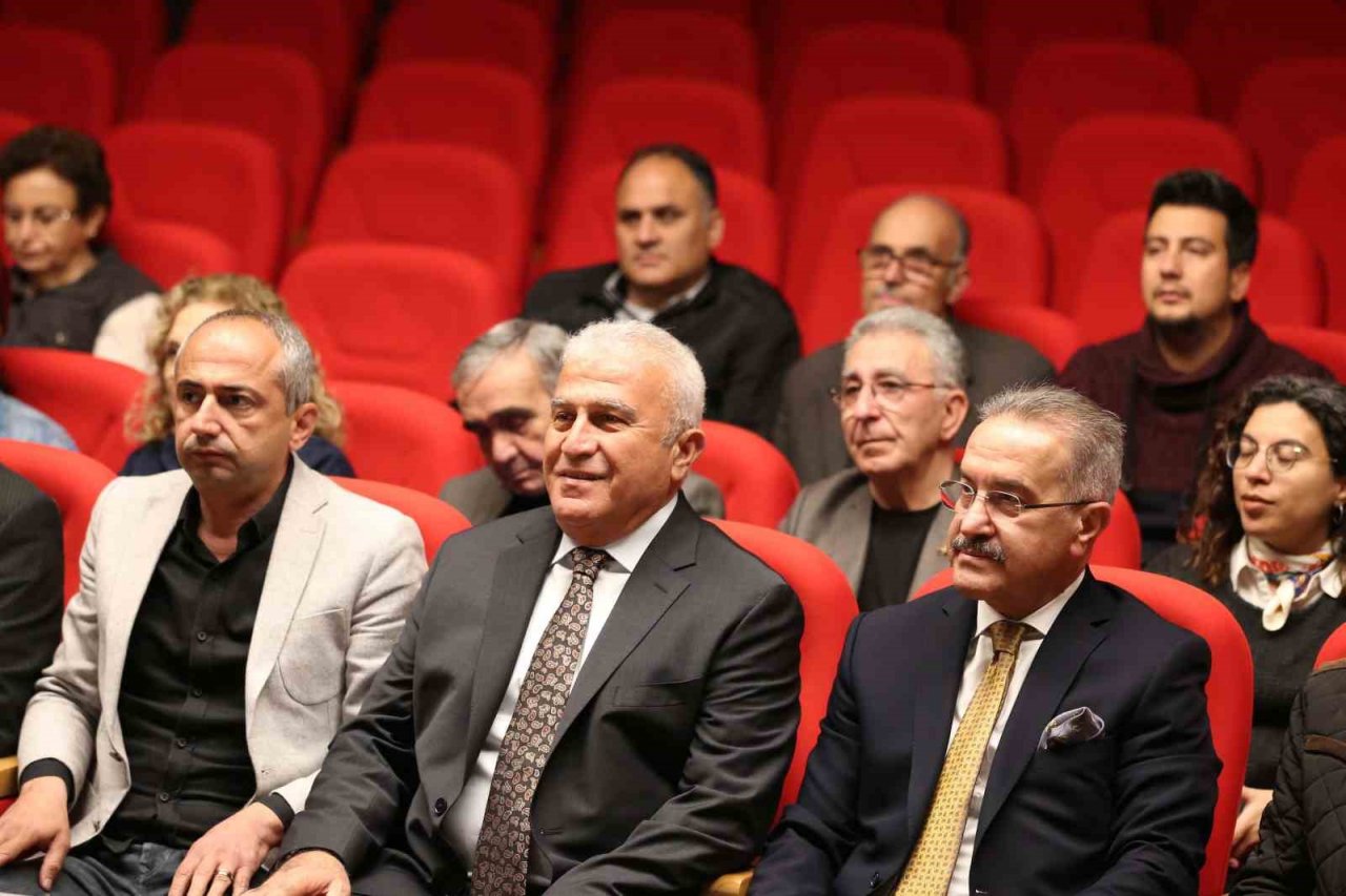 Efeler ’kentsel dönüşüm’ için toplandı