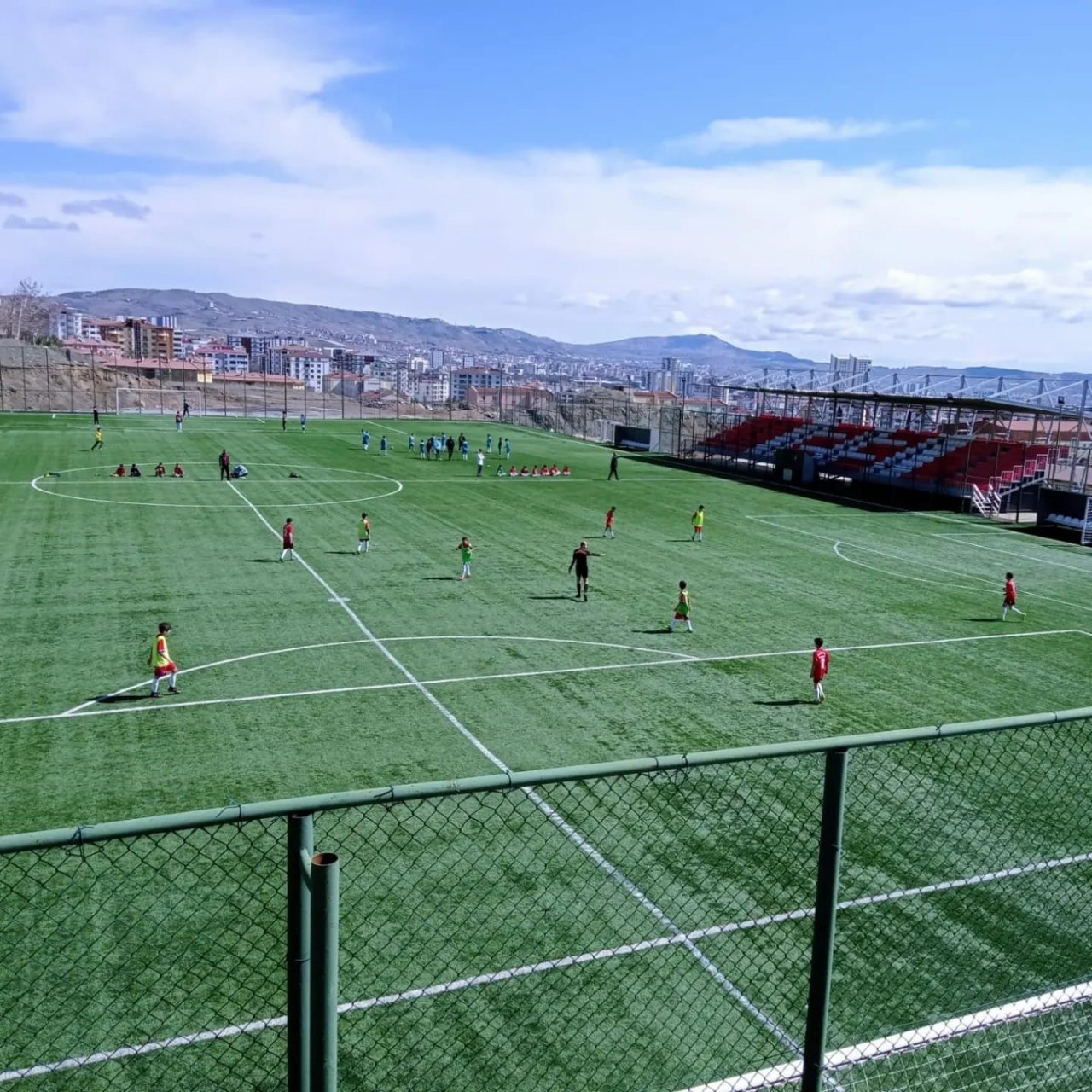 Elazığ’da Küçükler Futbol Şampiyonası başladı