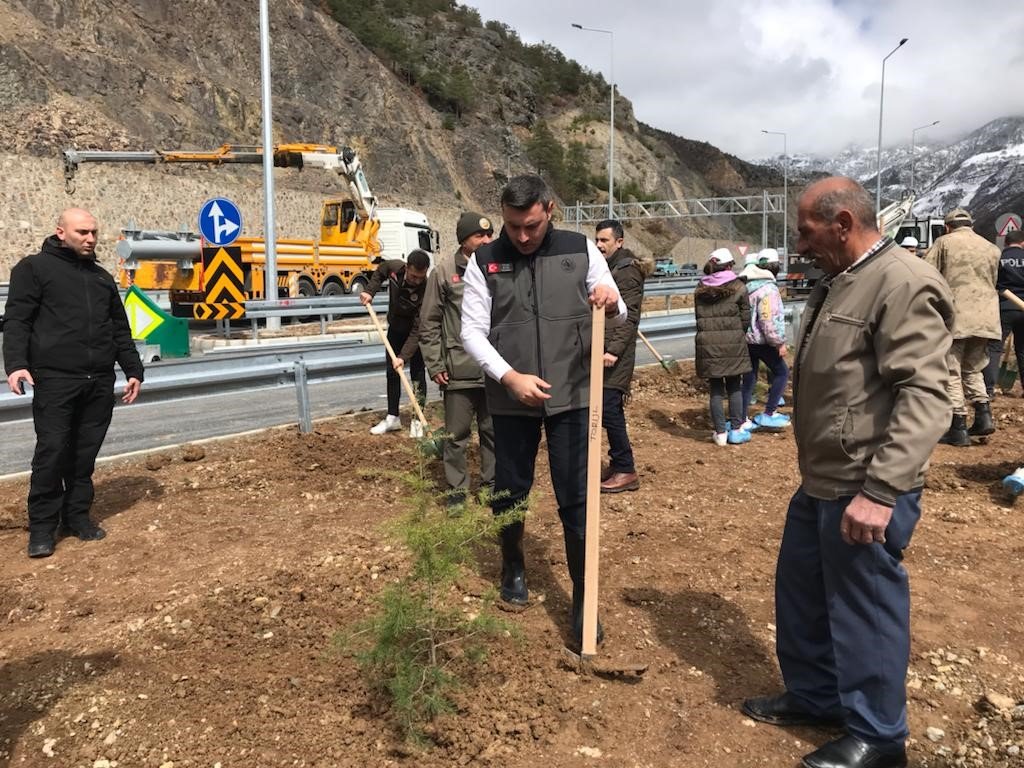 Asrın Felaketi’nin şehitlerinin anısı Asrın Projesi’nde yaşatılacak