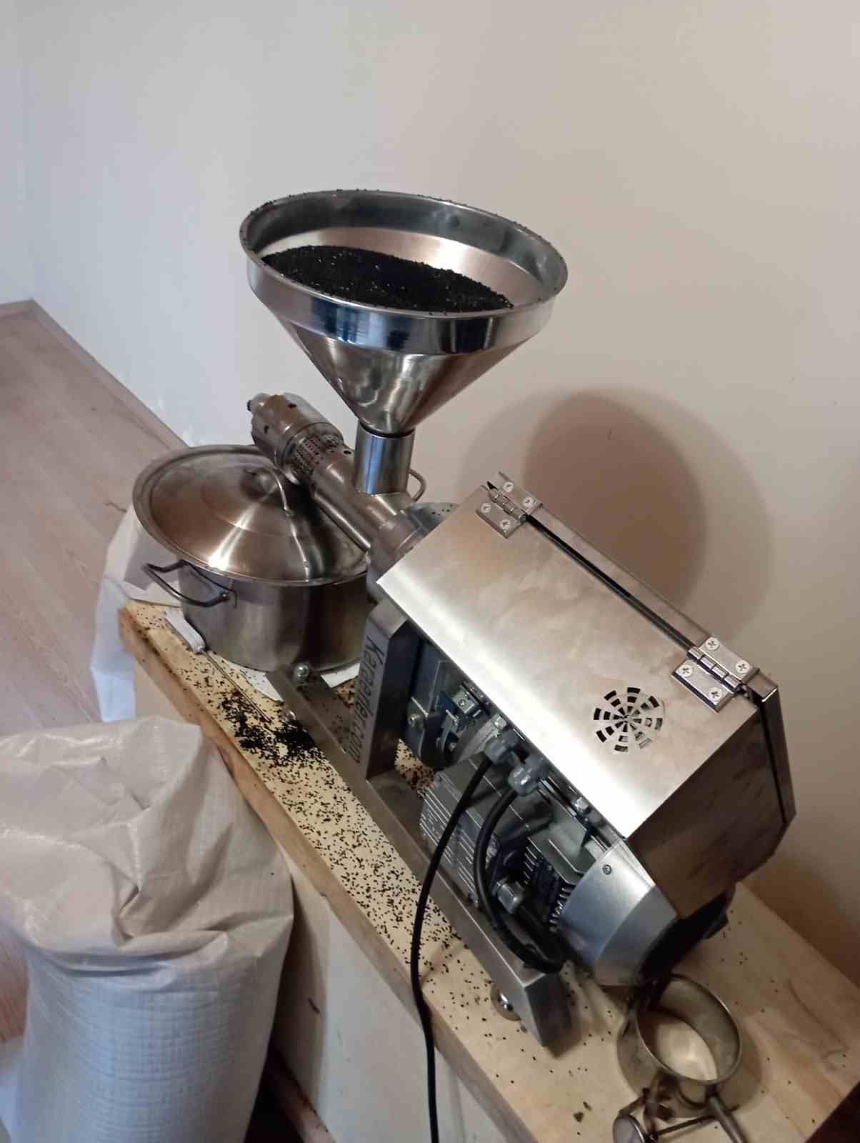 Jandarma’dan kaçak çörek otu yağı operasyonu: Piyasa değeri 8 milyon TL