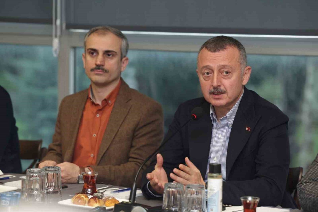 Başkan Büyükakın: "Şehirlerimizi dirençli hale getirmek için gayretle çalışacağız"